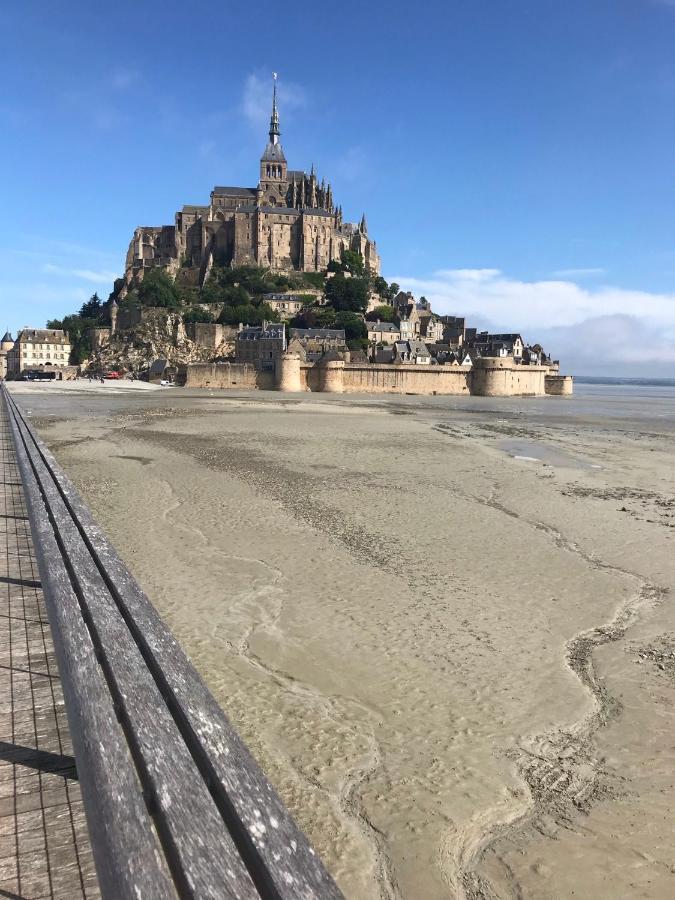 La Cahudiere Saint-Martin-Landelles المظهر الخارجي الصورة